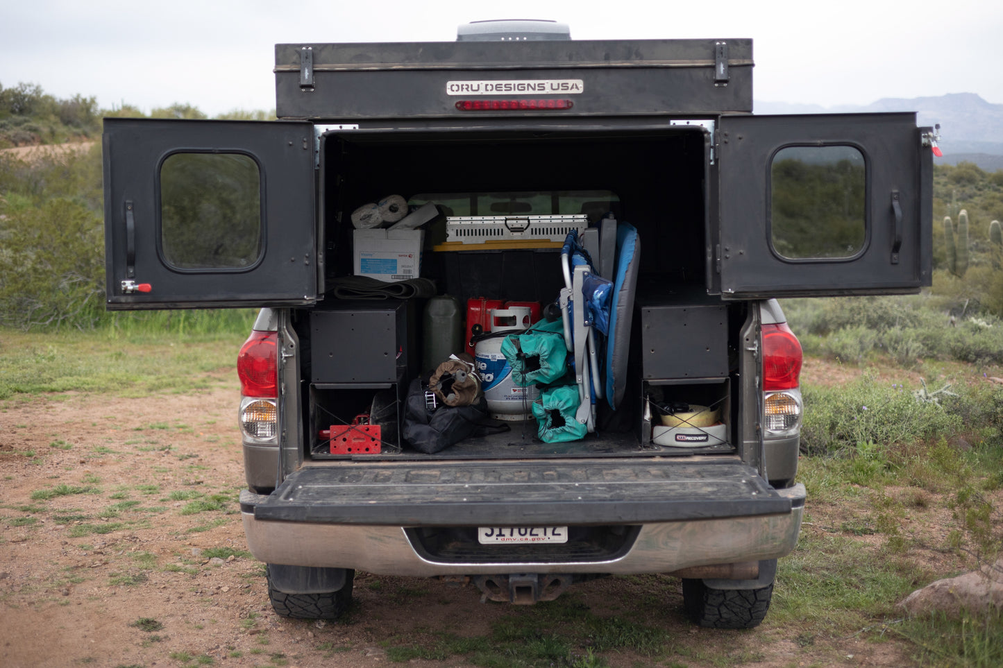Fullsize 6.5ft Truck Camper Interior
