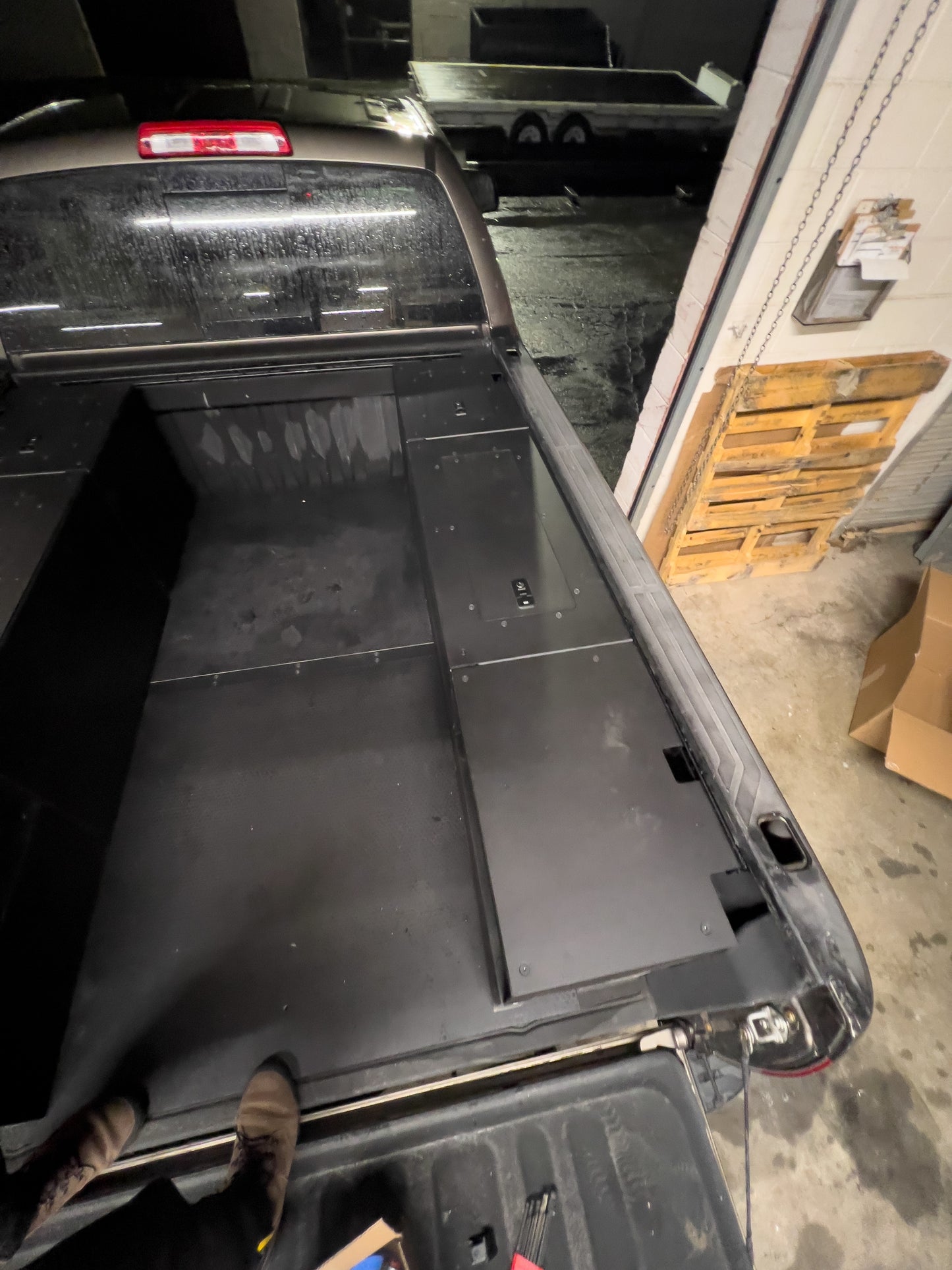 Fullsize 6.5ft Truck Camper Interior