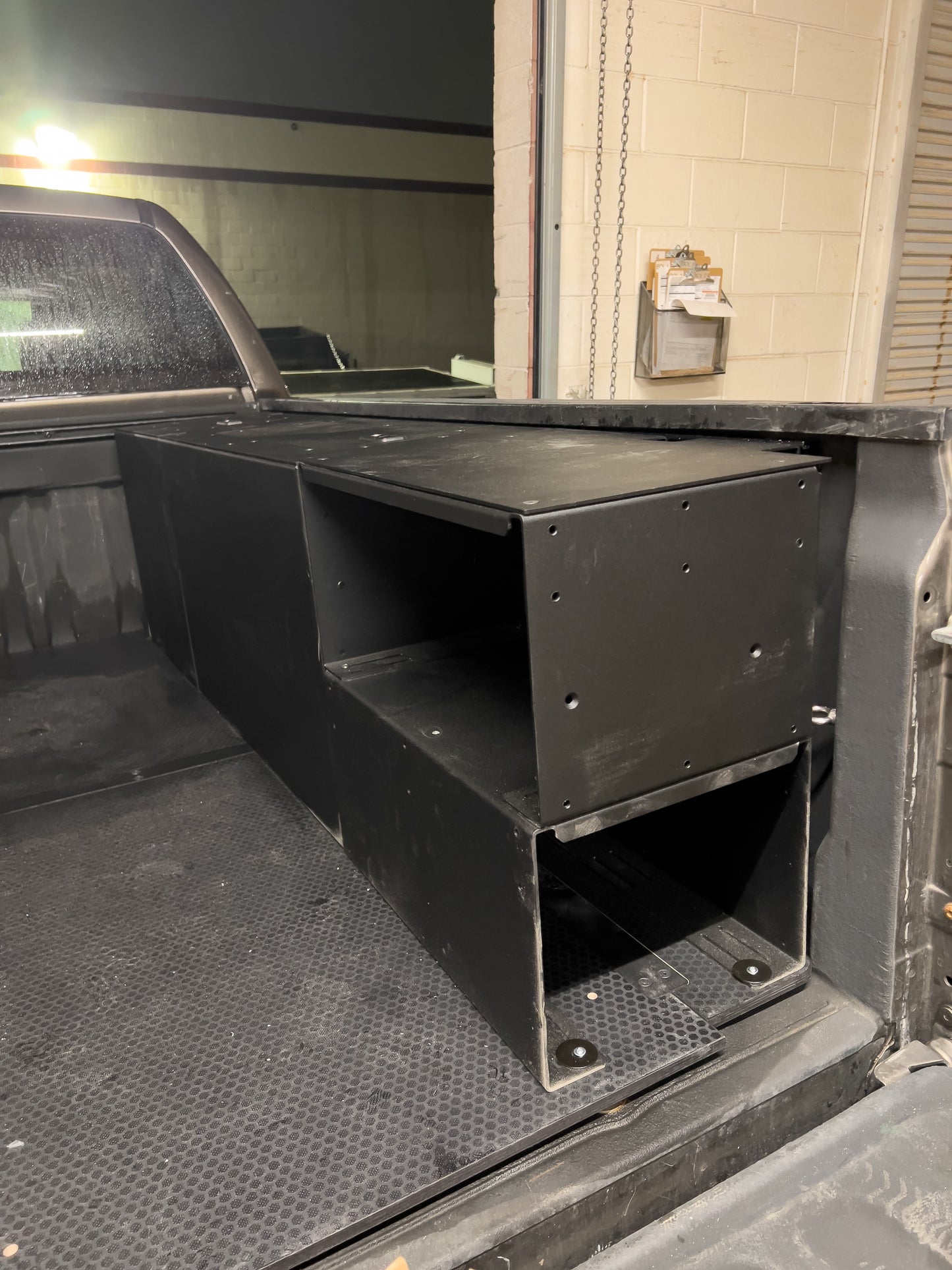 Fullsize 6.5ft Truck Camper Interior