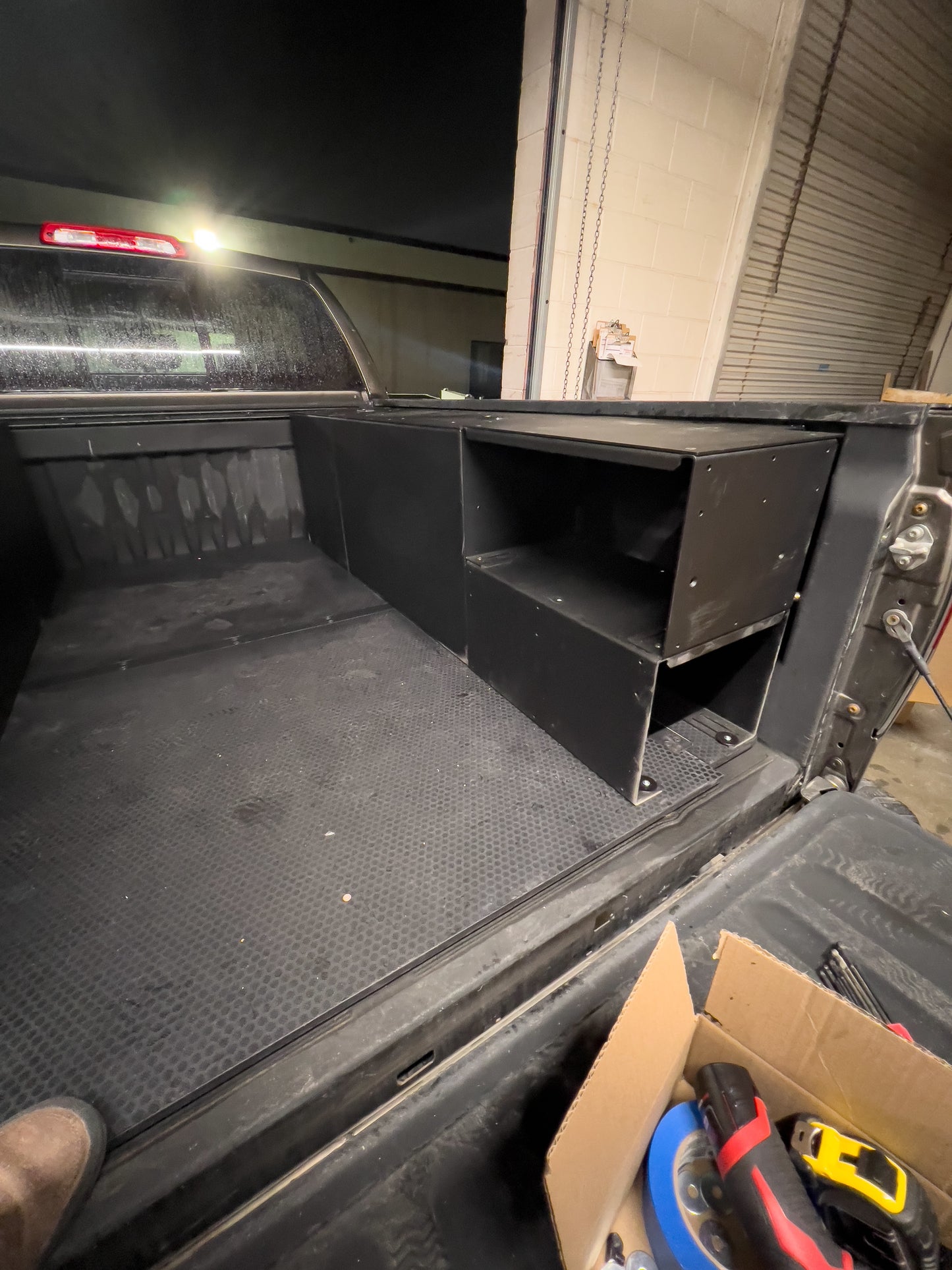 Fullsize 6.5ft Truck Camper Interior