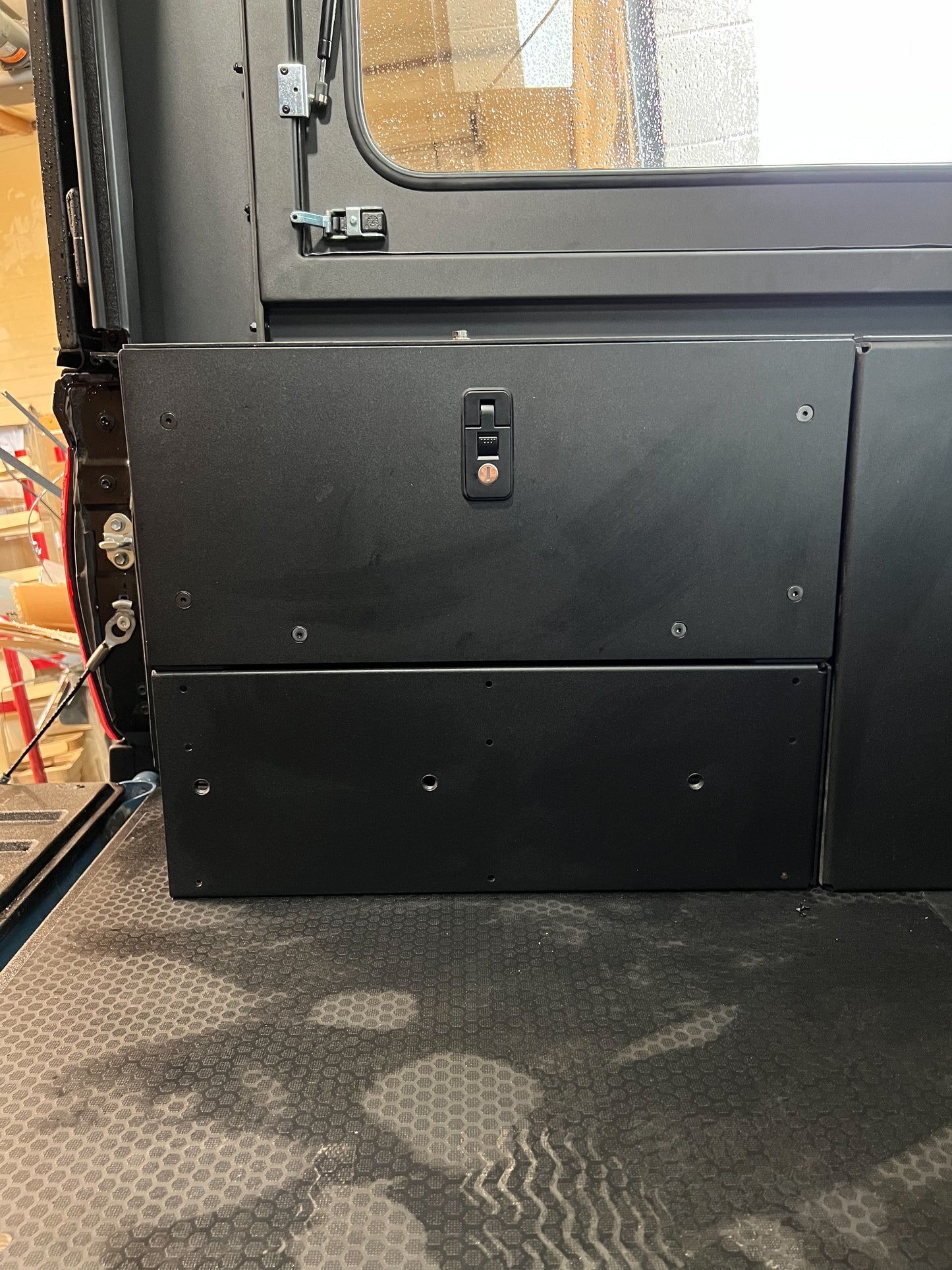 Midsize 5ft Truck Camper Interior