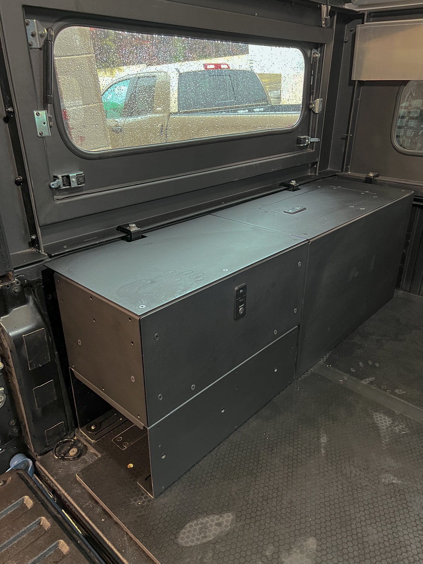 Midsize 5ft Truck Camper Interior