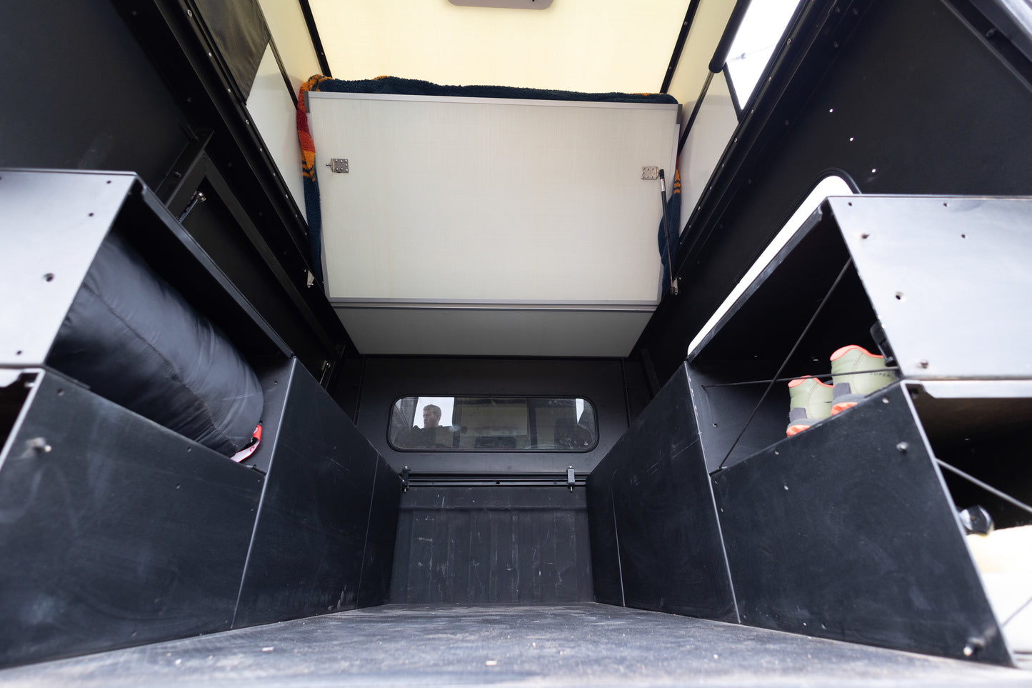 Fullsize 6.75ft Truck Camper Interior